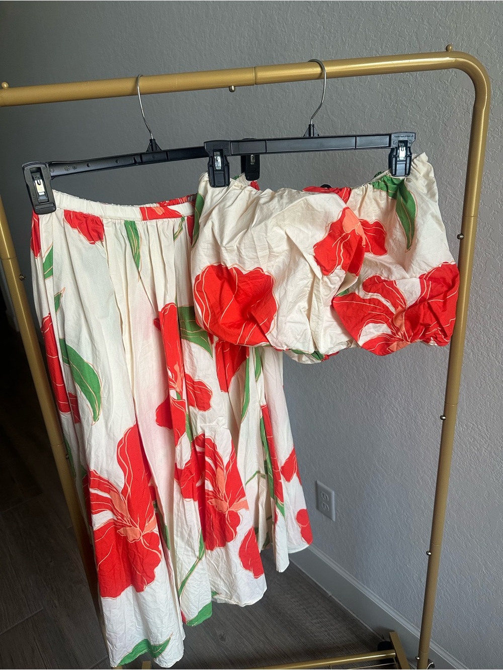 Women's Floral Top and Skirt Set - Red & Cream